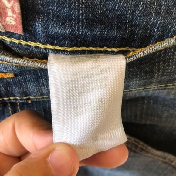 Levi’s Blue Modern Boot Cut Size 6 Jeans - Picture 3 of 4